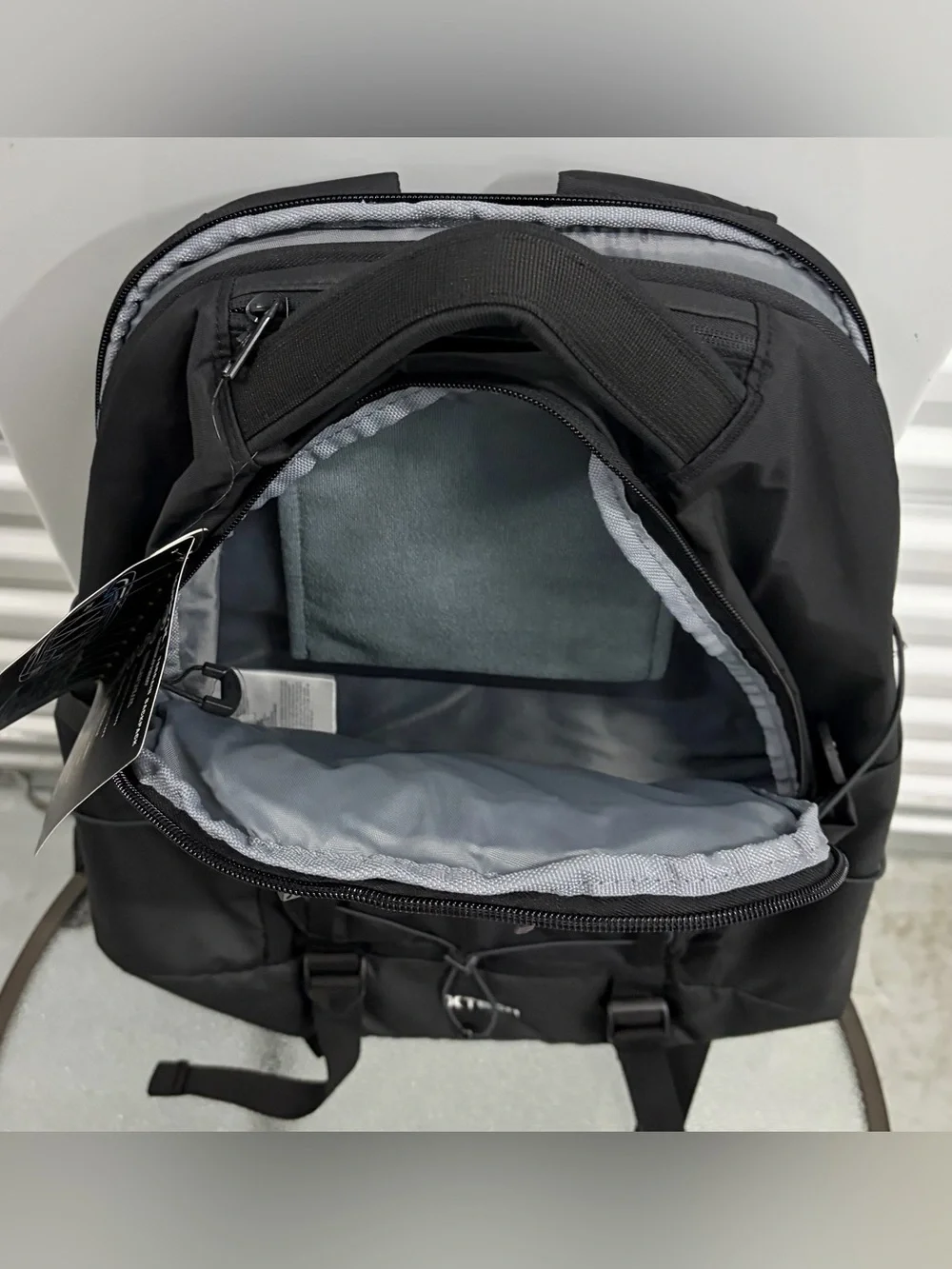 Backpack- Hurley Terrain/ Hiking/ Laptop/ School. NEW W/ Tags!